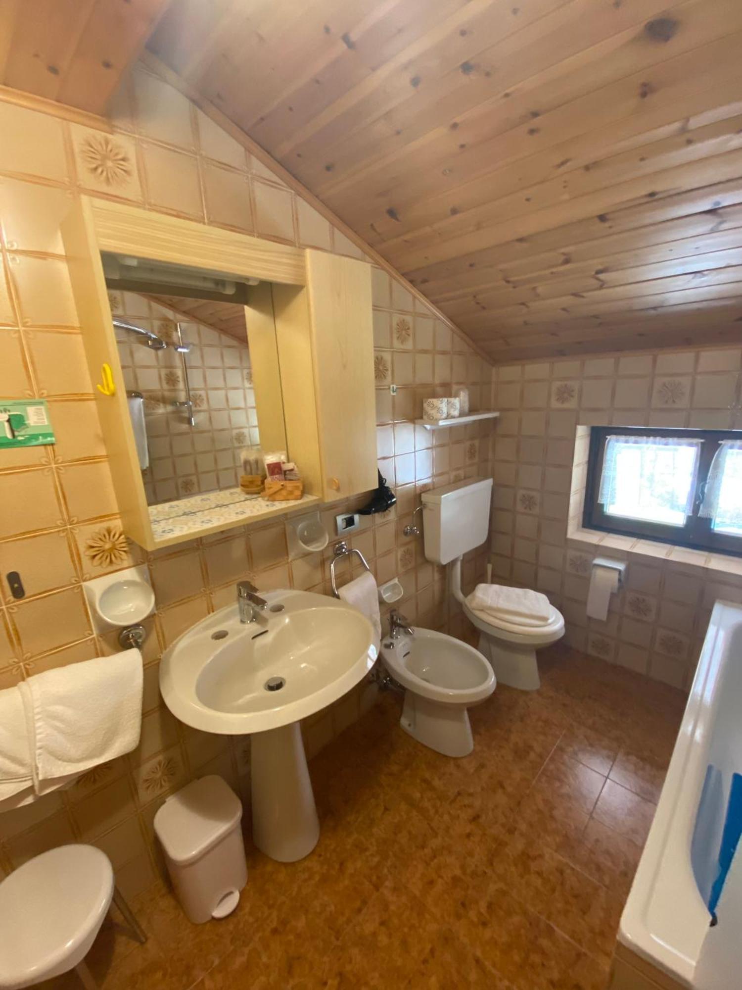Garni Al Barance Hotell Selva di Cadore Eksteriør bilde