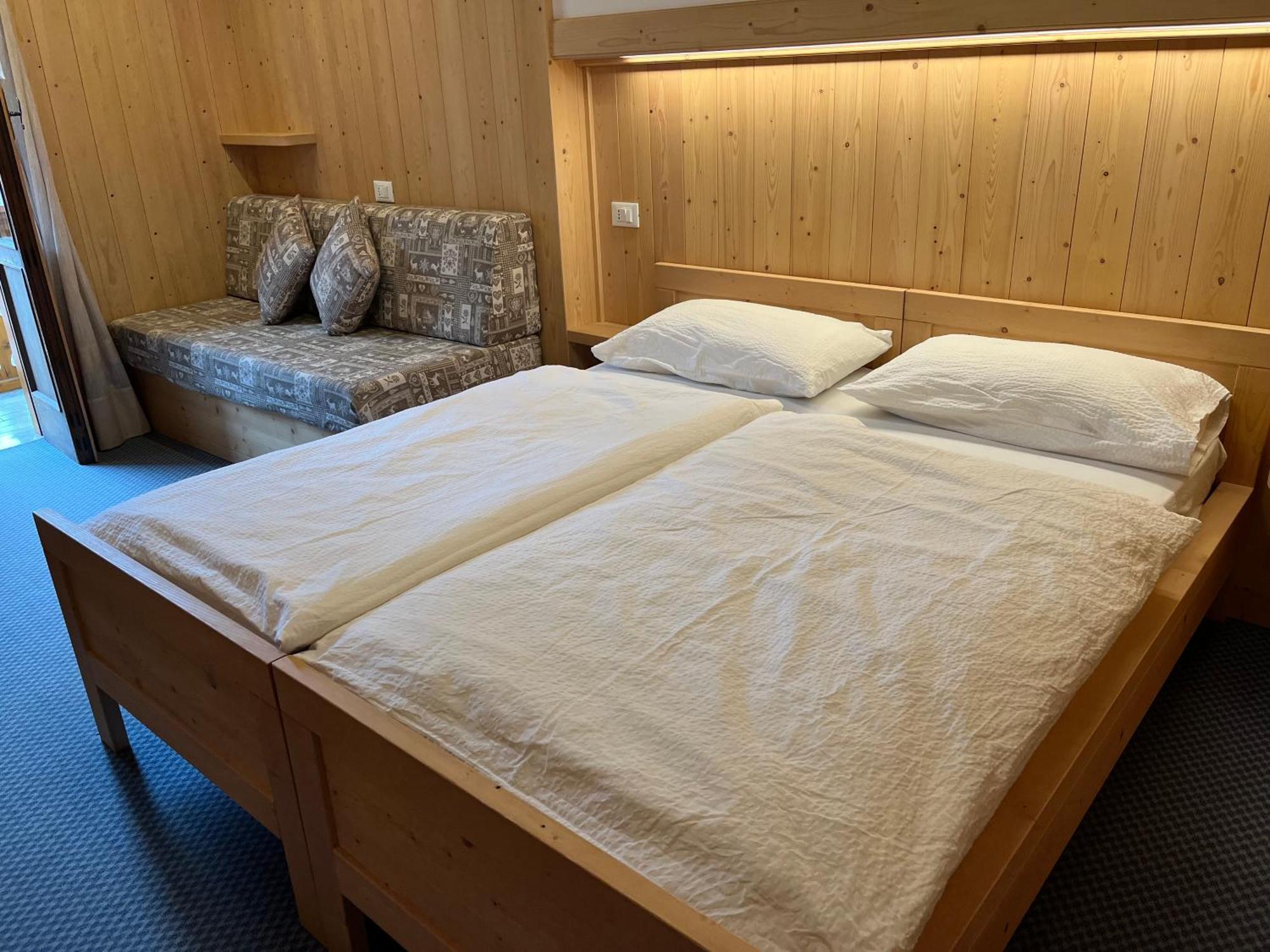 Garni Al Barance Hotell Selva di Cadore Eksteriør bilde